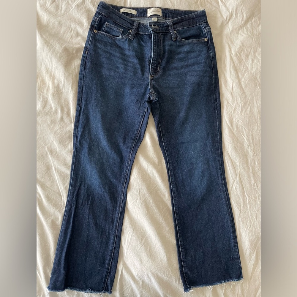 Universal Thread Ankle Bootcut Jean Size 2/26R